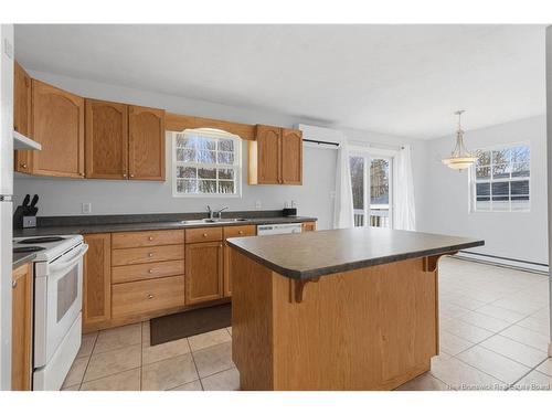 75 Algonquin Cres, Moncton, NB 