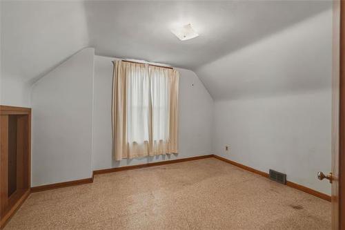 1665 Alexander Ave, Winnipeg, MB 