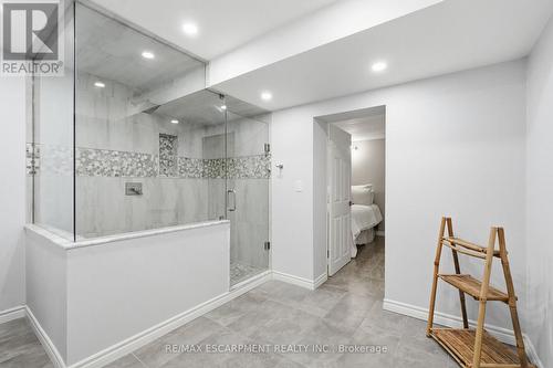 19 Concession 5 E, Hamilton, ON - Indoor Photo Showing Other Room