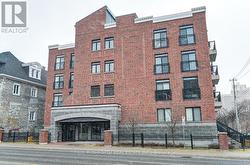 410 - 456 KING EDWARD AVENUE Ottawa, ON K1N 0B4