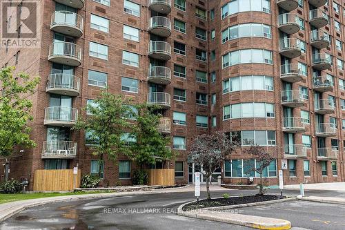 801 - 1440 HERON ROAD  Ottawa, ON K1V 0X2