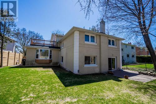 38 FOURSOME CRESCENT , Toronto, Ontario M2P 1W3 4