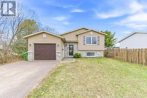 7 FLORENCE STREET  Petawawa, ON K8H 1T7