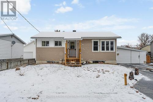 651 LORNE STREET W  Laurentian Valley, ON K8A 6T7