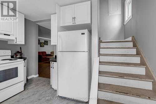 303 Guy Street, Cornwall, ON - Indoor Photo Showing Kitchen