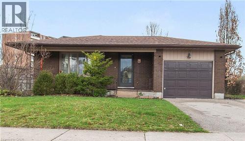 42 Tupper Crescent, Kitchener, ON - Outdoor