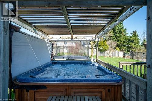 44 Lorilee Crescent, Kitchener, ON - Outdoor