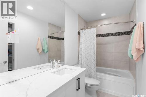 11 Willow View Court, Shields, SK - Indoor Photo Showing Bathroom