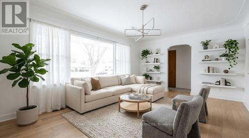 759 King Road, Burlington, ON - Indoor Photo Showing Living Room