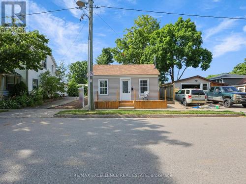 79 SUNNYHILL ROAD  Cambridge, ON N3C 1J6