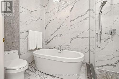 4172 Stonebridge Crescent, Burlington, ON - Indoor Photo Showing Bathroom