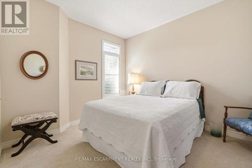 4172 Stonebridge Crescent, Burlington, ON - Indoor Photo Showing Bedroom