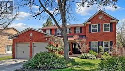 82 WINDERMERE CRESCENT S Richmond Hill, ON L4C 6Y9
