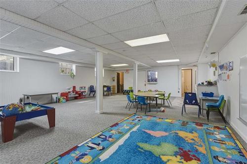 80 Third Ave, Teulon, MB 