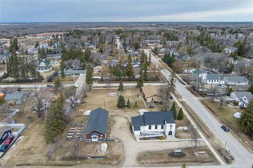 80 Third Ave, Teulon, MB 