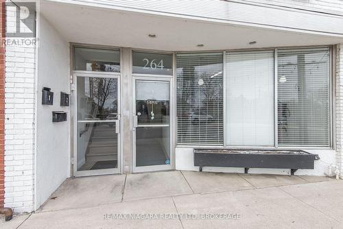 UNIT 2 - 262 WEST STREET , Port Colborne (Sugarloaf), Ontario L3K 4E4 2