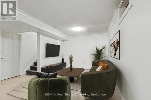 7 Wycliffe Place, Kitchener, ON - Indoor