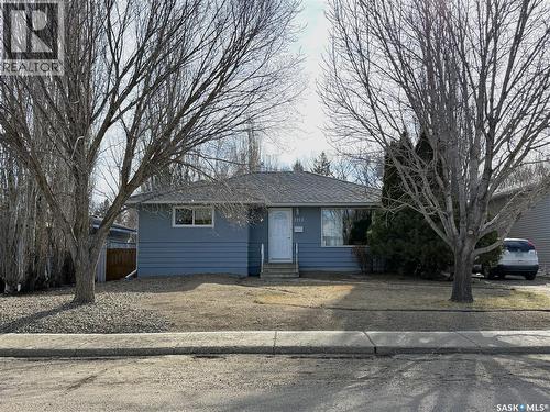 1752 93rd STREET  North Battleford, SK S9A 0C8