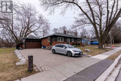 292 WOODWARD AVENUE  Milton, ON L9T 1V2