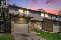 19 - 6779 GLEN ERIN DRIVE  Mississauga, ON L5N 2C1