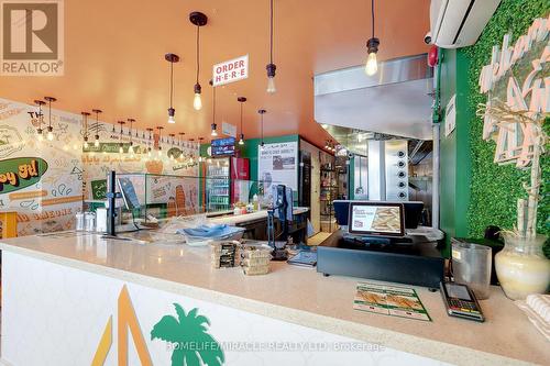 723 Lakeshore Road E, Mississauga, ON 