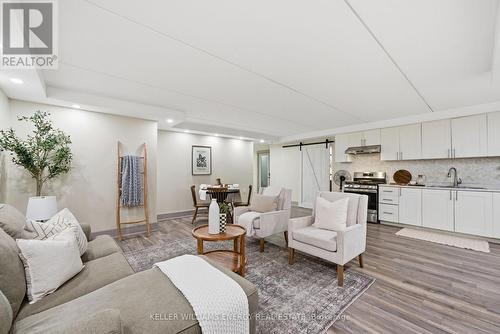 4858 Trulls Road, Clarington, ON - Indoor Photo Showing Living Room