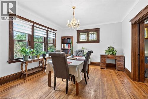 188 Park Row S, Hamilton, ON - Indoor Photo Showing Dining Room