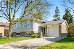 671 WOODVIEW Road  Burlington, ON L7N 3A4