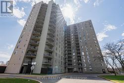 306 - 3559 EGLINTON AVENUE W Toronto, ON M6M 5C6