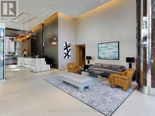 202 - 39 Queens Quay E, Toronto, ON - Indoor