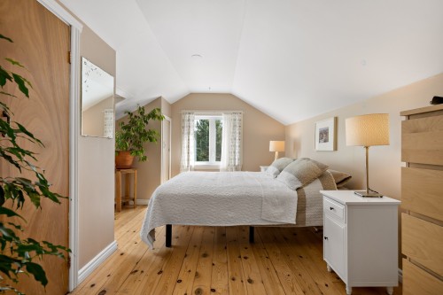 Chambre à coucher principale - 521 Mtée Major, Boileau, QC - Indoor Photo Showing Bedroom