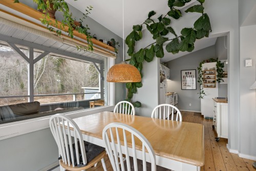 Salle à manger - 521 Mtée Major, Boileau, QC - Indoor Photo Showing Dining Room