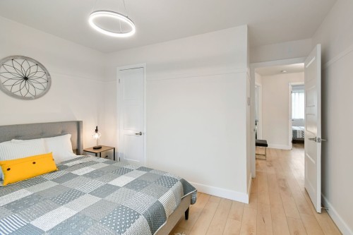 Chambre à coucher - 3-8215 Rue Fabre, Montréal (Villeray/Saint-Michel/Parc-Extension), QC - Indoor Photo Showing Bedroom