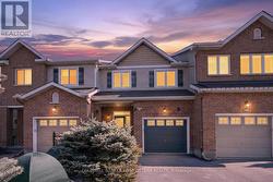 102 WINDANCE CRESCENT  Ottawa, ON K2W 0A7