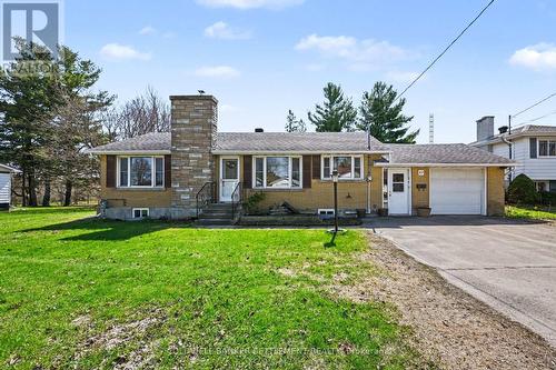 27 BROADVIEW AVENUE W  Smiths Falls, ON K7A 4L1