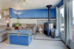 Salon - 