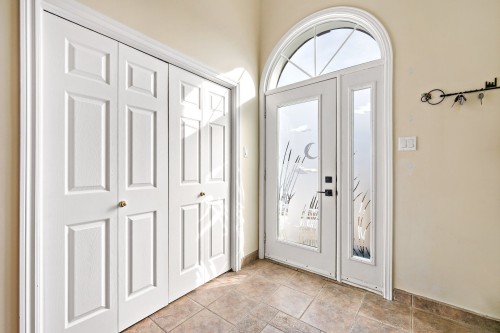 Hall d'entrée/Vestibule - 7 Rue St-André, Mont-Blanc, QC - Indoor Photo Showing Other Room