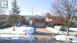 38 PANORAMA CRESCENT  Brampton, ON L6S 3T9