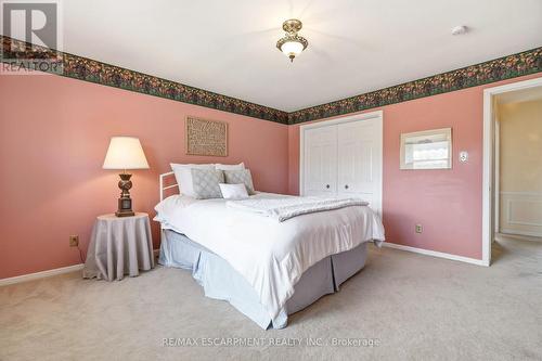 360 Pomona Avenue, Burlington, ON 