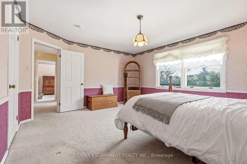 360 Pomona Avenue, Burlington, ON 