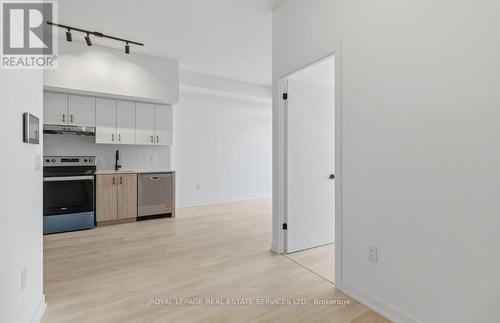 122 - 4878 Powers Common, Burlington, ON - Indoor Photo Showing Other Room