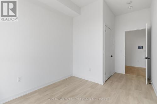 122 - 4878 Powers Common, Burlington, ON - Indoor Photo Showing Other Room