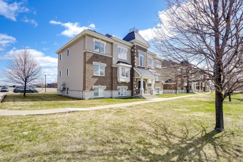 Front of Structure - 71 Mtée De St-Sulpice, Saint-Sulpice, QC - Outdoor