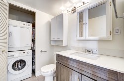 Powder room - 