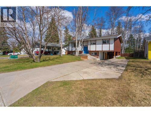 2566 BORDEN CRESCENT  Prince George, BC V2L 2X5