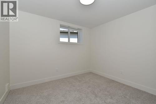 2799 Mountview Drive, Blind Bay, BC - Indoor Photo Showing Other Room