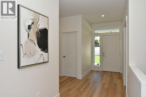 2799 Mountview Drive, Blind Bay, BC - Indoor Photo Showing Other Room