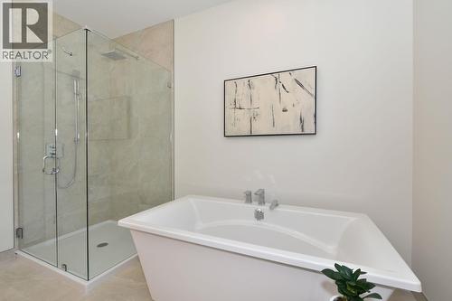 2799 Mountview Drive, Blind Bay, BC - Indoor Photo Showing Bathroom