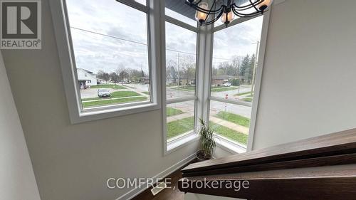 498 Phyllis Street, London South (South E), ON - Indoor Photo Showing Other Room
