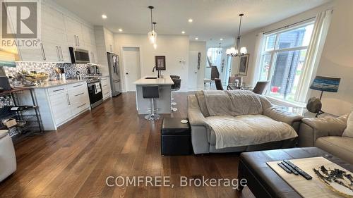 498 Phyllis Street, London South (South E), ON - Indoor